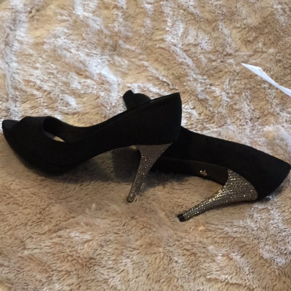 Glitzy dress shoes